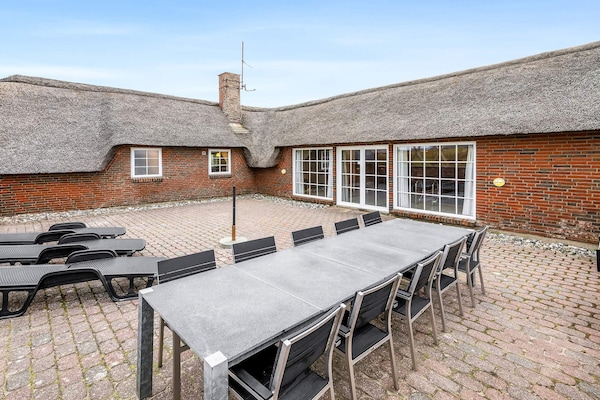 Foto van 10 persoons vakantie huis in Ringkøbing - Vakantiehuis in Ringkøbing - Outdoor