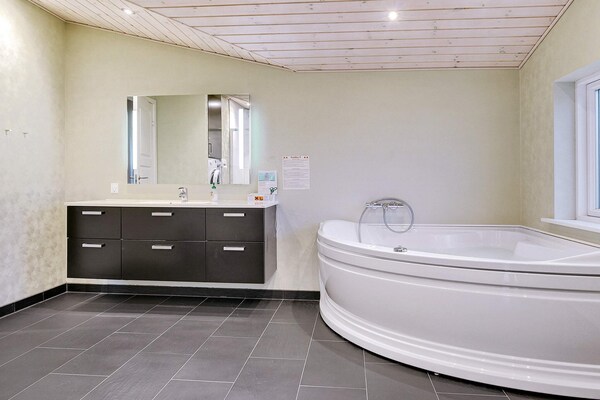 Foto van 8 persoons vakantie huis in Sæby - Vakantiehuis in Sæby - WaterView