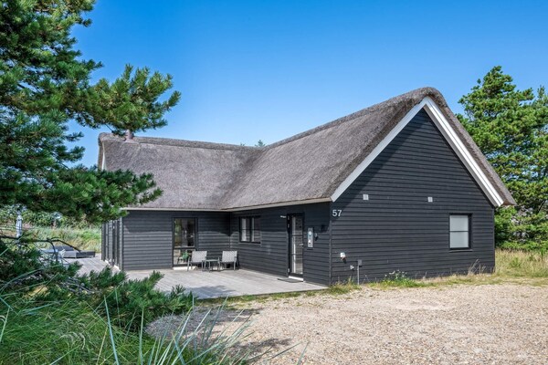 Foto van Luxe strandhuis in Henne -- By Traum Ferienwohnungen - Untagged