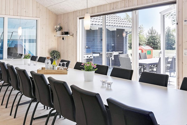 Foto van 20 persoons vakantie huis in Væggerløse - Vakantiehuis in Væggerløse - Indoor