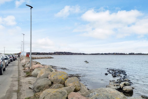 Foto van Charmant huisje aan het strand - Vakantiehuis in Skibby - WaterView