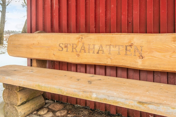 Foto van Gerestaureerde huisje met spa -- By Traum Ferienwohnungen - View