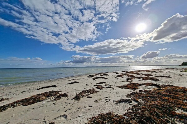 Foto van 8 persoons vakantie huis in Knebel-By Traum - Vakantiehuis in Knebel - WaterView