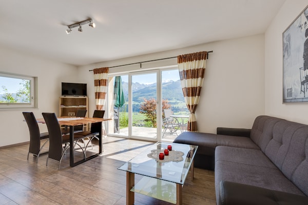 Foto van Appartement Kaprun Bergzicht Skiën - Vakantiehuis in Piesendorf - Walchen - LivingRoom