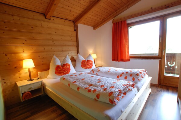 Foto van Chalet in Neukirchen bij Ski Wildkogel - Vakantiehuis in Neukirchen am Großvenediger - BedRoom