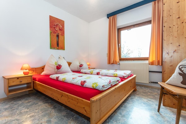 Foto van Chalet in Neukirchen bij Ski Wildkogel - Vakantiehuis in Neukirchen am Großvenediger - BedRoom
