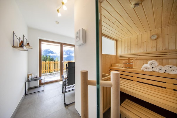 Foto van Verblijf in de buurt van Ski Arena Wildkogel - Vakantiehuis in Neukirchen - Wellness
