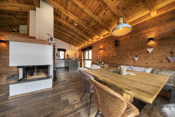 Foto van Chalet in Neukirchen bij het skigebied - Vakantiehuis in Neukirchen - DiningRoom