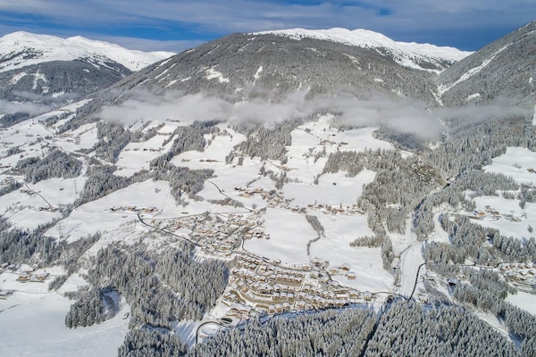 Foto van Chalet in Neukirchen bij het skigebied - Vakantiehuis in Neukirchen - AreaWinter5KM