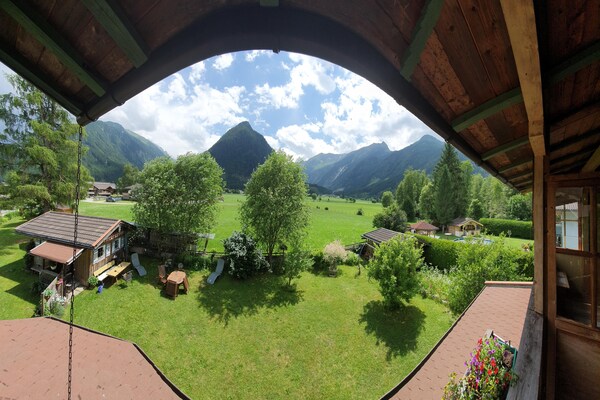 Foto van Appartement Neukirchen bij Skigebied - Vakantiehuis in Neukirchen am Großvenediger - ViewSummer