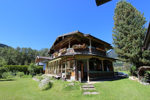 Foto van Appartement Neukirchen bij Skigebied - Vakantiehuis in Neukirchen am Großvenediger - ExteriorSummer
