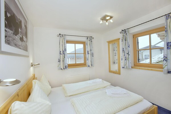 Foto van Chalet in Oostenrijk bij Skibus en Sauna - Vakantiehuis in Wald-Königsleiten - BedRoom