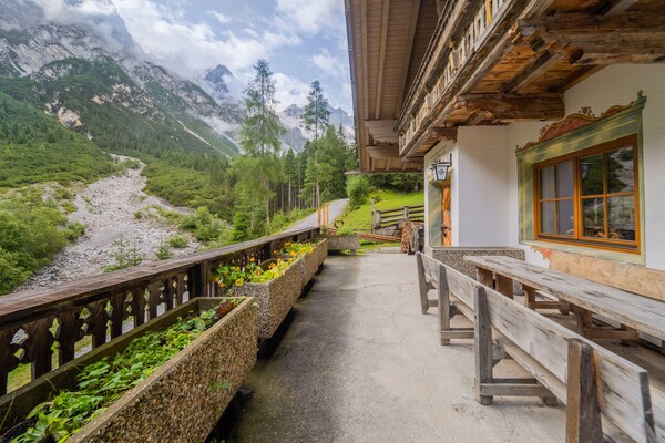 Foto van Chalet in Stubaital bij Skipiste & Sauna - Vakantiehuis in Neustift im Stubaital - ViewSummer