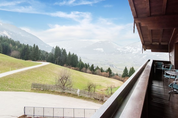 Foto van Vakantiehuis in Zillertal bij skipistes - Vakantiehuis in Hart - TerraceBalcony