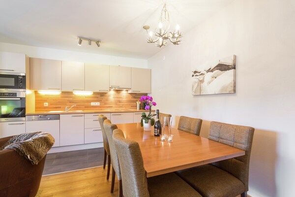 Foto van Appartement Mittersill bij Skibus & Kitzbühel - Vakantiehuis in Mittersill - LivingRoom