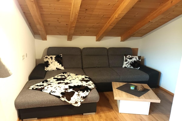 Foto van Appartement Hochgallmigg bij Skipistes - Vakantiehuis in Hochgallmigg - LivingRoom