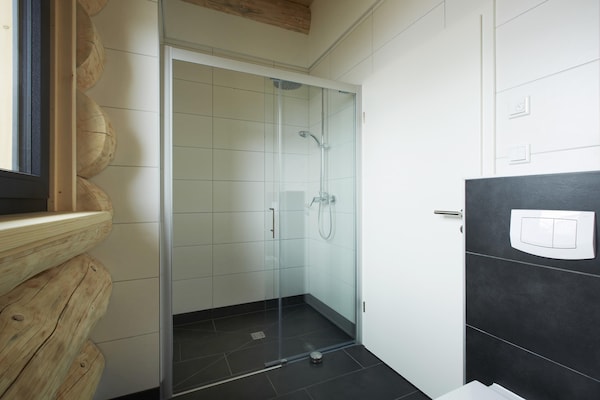 Foto van Chalet in Ladis bij Skipiste & Lift - Vakantiehuis in Ladis - BathRoom