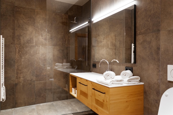 Foto van Appartement in Schröcken bij Ski Arlberg - Vakantiehuis in Schröcken - BathRoom
