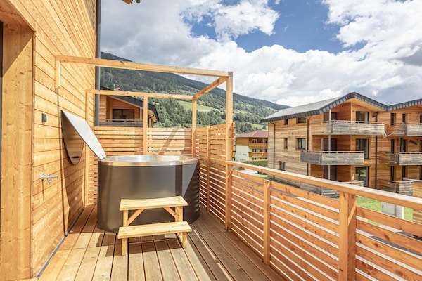 Foto van Mooi penthouse met sauna (zonder borg) - Vakantiehuis in Sankt Georgen am Kreischberg - TerraceBalcony