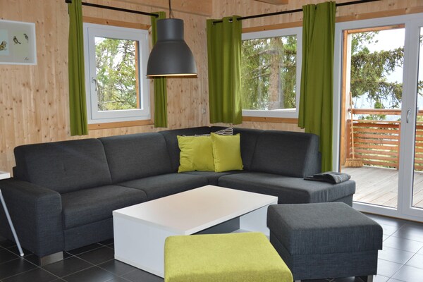 Foto van Luxe chalet met binnenjacuzzi - Vakantiehuis in Turracherhöhe - LivingRoom