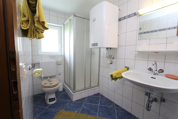 Foto van Boerderij in Fresach bij skigebied - Vakantiehuis in Fresach - BathRoom