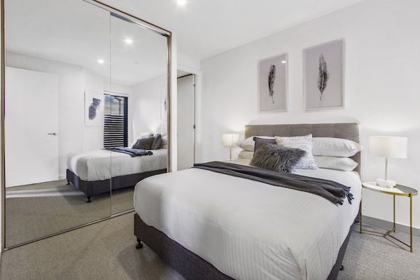 Foto van Boutique-appartement in rustige, gewilde wijk - Vakantiehuis in Carnegie - BedRoom