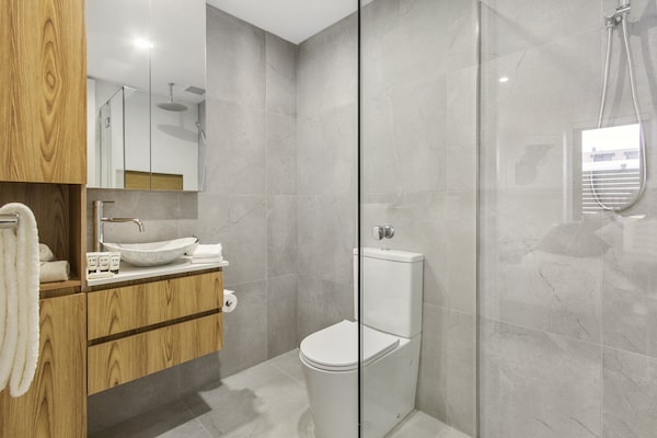 Foto van Boutique-appartement in rustige, gewilde wijk - Vakantiehuis in Carnegie - BathRoom