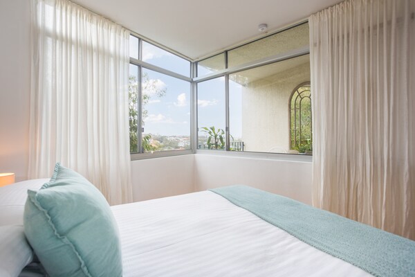 Foto van Bronte Beach kustappartement met uitzicht op de oceaan - BedRoom