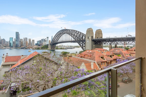 Foto van Boutique-appartement met 2 slaapkamers en prachtig uitzicht op de haven van Sydney - Untagged
