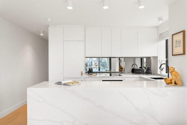 Foto van Boutique-appartement met 2 slaapkamers en prachtig uitzicht op de haven van Sydney - BathRoom