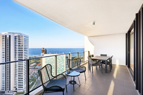 Foto van Appartement met 3 slaapkamers, uitzicht op de oceaan, fitnessruimte en zwembad - TerraceBalcony