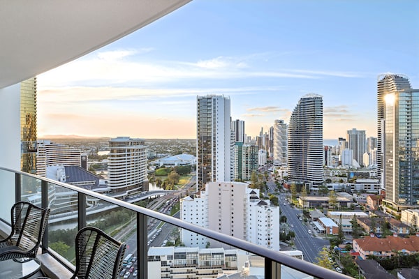 Foto van Appartement met 3 slaapkamers, uitzicht op de oceaan, fitnessruimte en zwembad - TerraceBalcony
