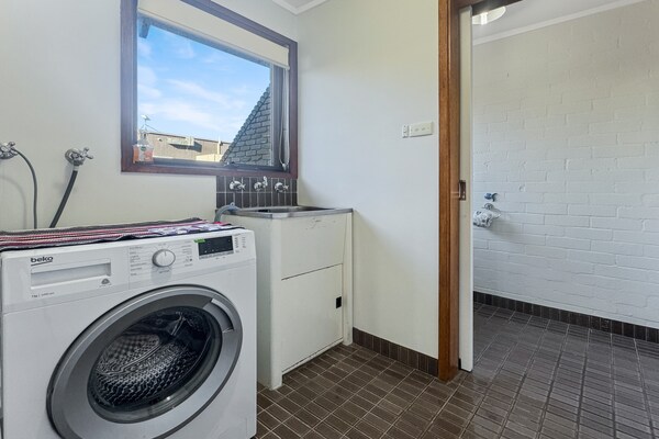 Foto van Broulee Break - Strandhuis met 2 slaapkamers en speelkamer - BathRoom