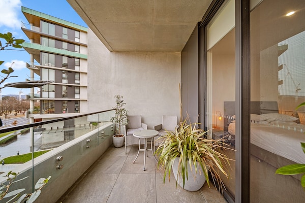 Foto van Binnenstadsappartement met 2 slaapkamers, groot balkon, tuin en fitnessruimte - TerraceBalcony