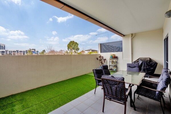 Foto van Begane grond 1-slaapkamer: binnenplaats en dineren in de openlucht - TerraceBalcony