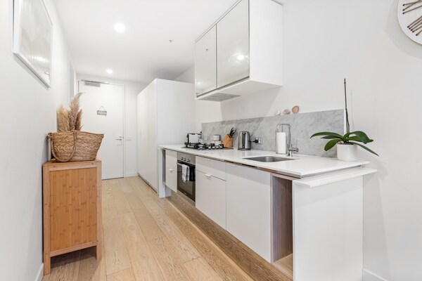 Foto van Brighton appartement met 1 slaapkamer, balkon en parkeergelegenheid - Kitchen