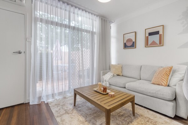 Foto van Binnenplaatsappartement met 1 slaapkamer in New Farm - LivingRoom