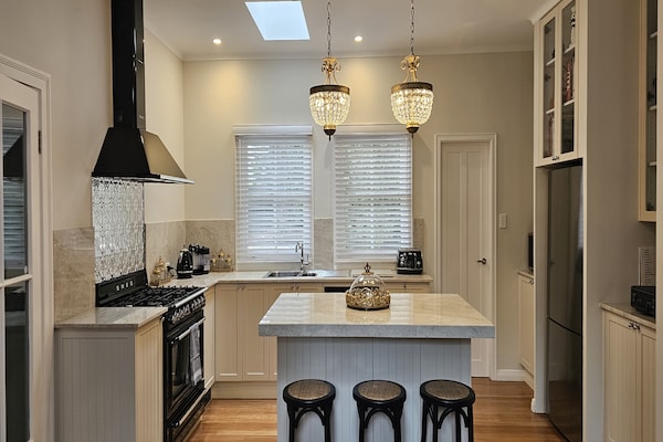 Foto van Balnagowan, tuinhuis met 3 slaapkamers in Moss Vale - Kitchen