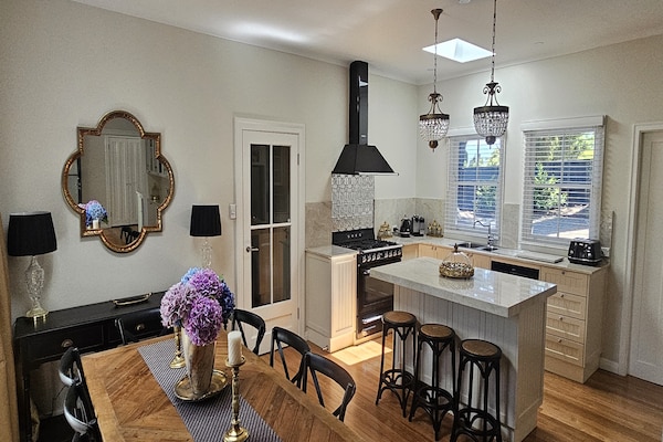 Foto van Balnagowan, tuinhuis met 3 slaapkamers in Moss Vale - Kitchen