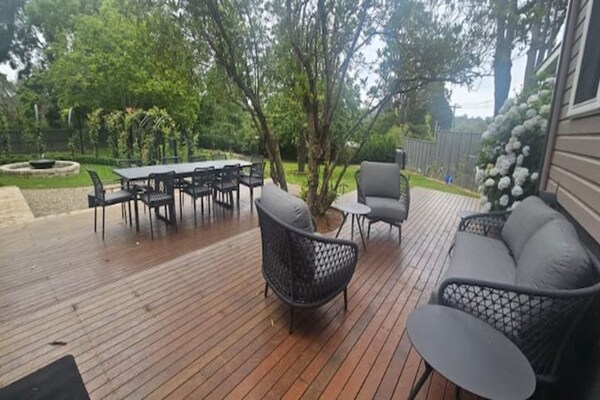 Foto van Balnagowan, tuinhuis met 3 slaapkamers in Moss Vale - TerraceBalcony