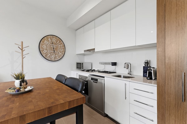Foto van Appartement met 1 slaapkamer en uitzicht op de stad, vlakbij Central Park. - Kitchen