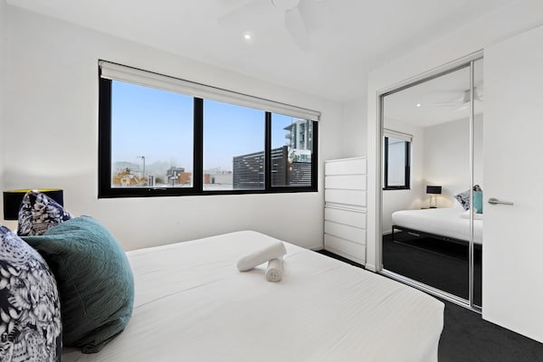 Foto van Appartement met 1 slaapkamer en uitzicht op de stad, vlakbij Central Park. - BedRoom