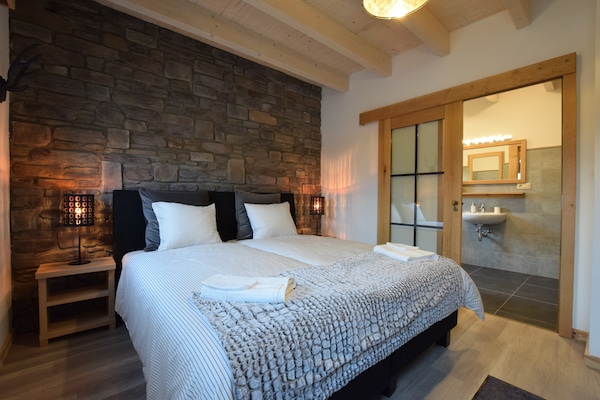 Foto van Grandeur Villa met Sauna & Jacuzzi in Durbuy - Vakantiehuis in Durbuy - BedRoom