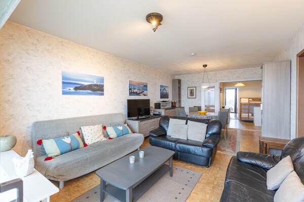 Foto van Appartement op de 1ste verdieping met zeezicht - Vakantiehuis in Middelkerke - LivingRoom