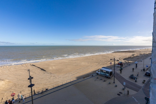 Foto van Studio met terras en zeezicht - Vakantiehuis in Middelkerke - TerraceBalcony