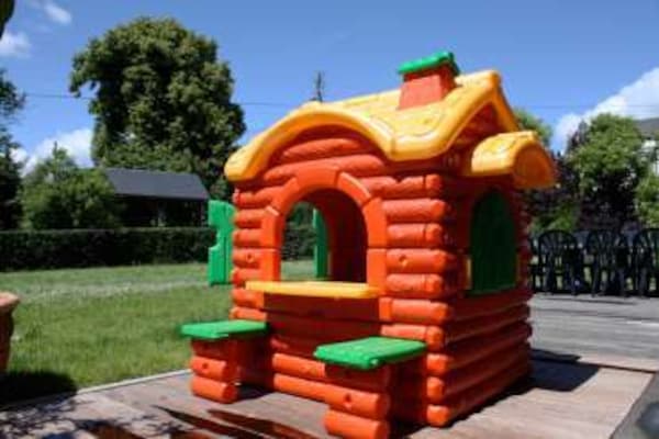 Foto van Luxe woning in Gouvy met zwembad en sauna - Vakantiehuis in Houffalize - GardenSummer
