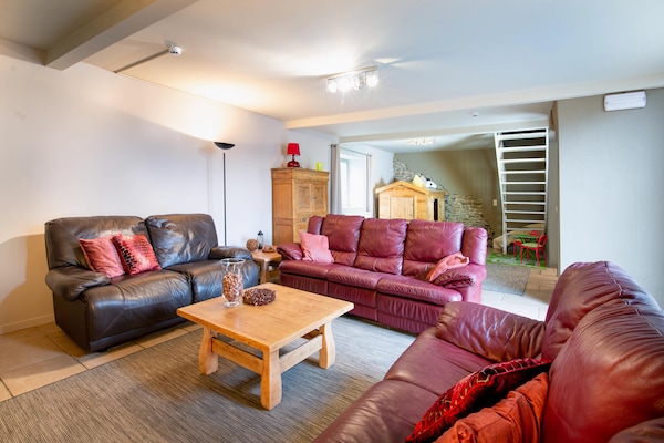 Foto van Vakantiehuis in Durbuy met Binnenzwembad - Vakantiehuis in Durbuy - LivingRoom