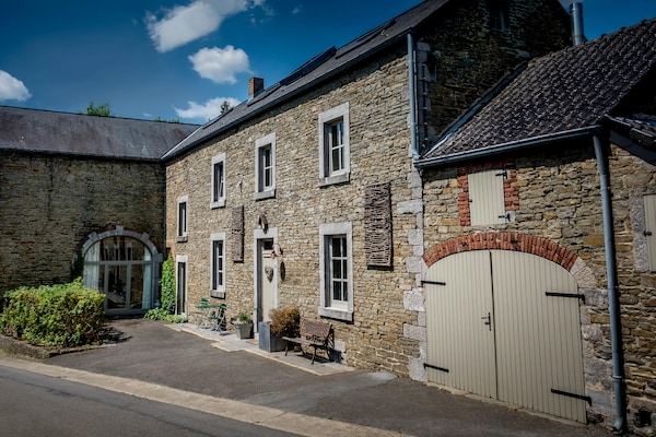 Foto van Vakantiehuis in Durbuy met Binnenzwembad - Vakantiehuis in Durbuy - ExteriorSummer