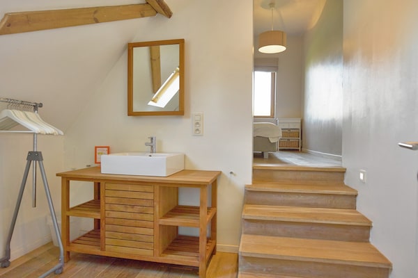 Foto van Diksmuide Landhuis met Spelen - Vakantiehuis in Kaaskerke Diksmuide - BathRoom