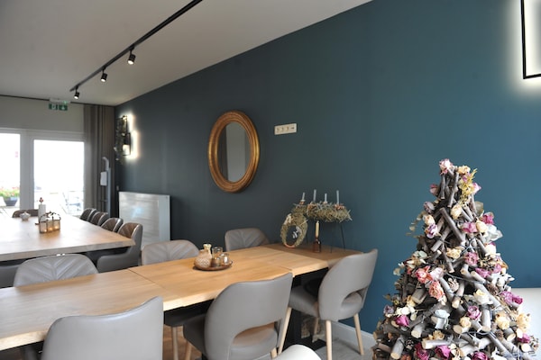 Foto van Vlaanderen Gezellig Huisje - Vakantiehuis in Vlaanderen - DiningRoom